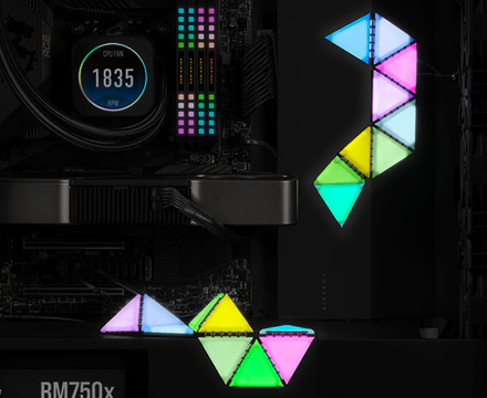 <strong>Corsair iCUE LC100 Case Accent Lighting Panel</strong>